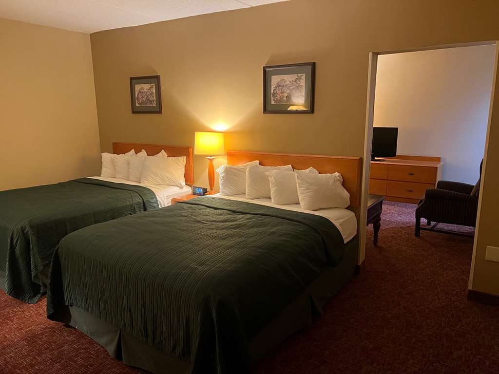 all seasons inn and suites