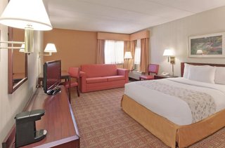 La Quinta Inn & Suites By Wyndham Warwick Providence Airport,Providence>>Cranston,3 star