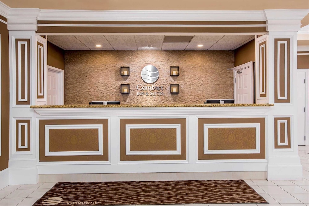 comfort inn and suites plattsburgh morrisonville