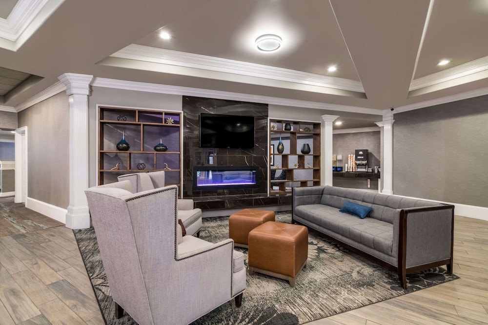 comfort inn and suites plattsburgh morrisonville