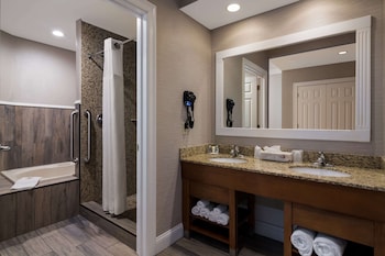 comfort inn and suites plattsburgh morrisonville