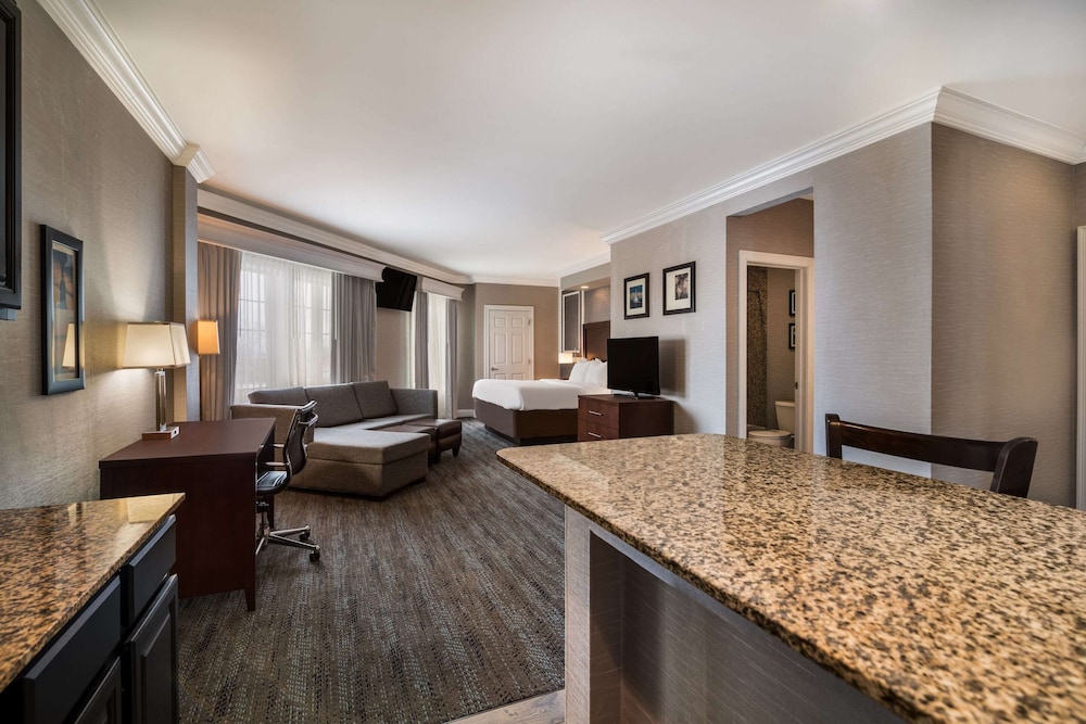 comfort inn and suites plattsburgh morrisonville