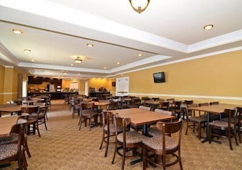 comfort inn and suites plattsburgh morrisonville