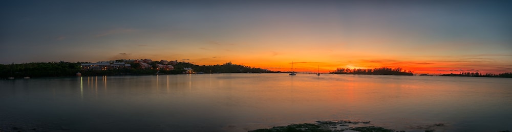 grotto bay beach resort