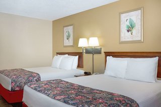 Days Inn By Wyndham Hoover Birmingham,Birmingham>>Alabama,2 star