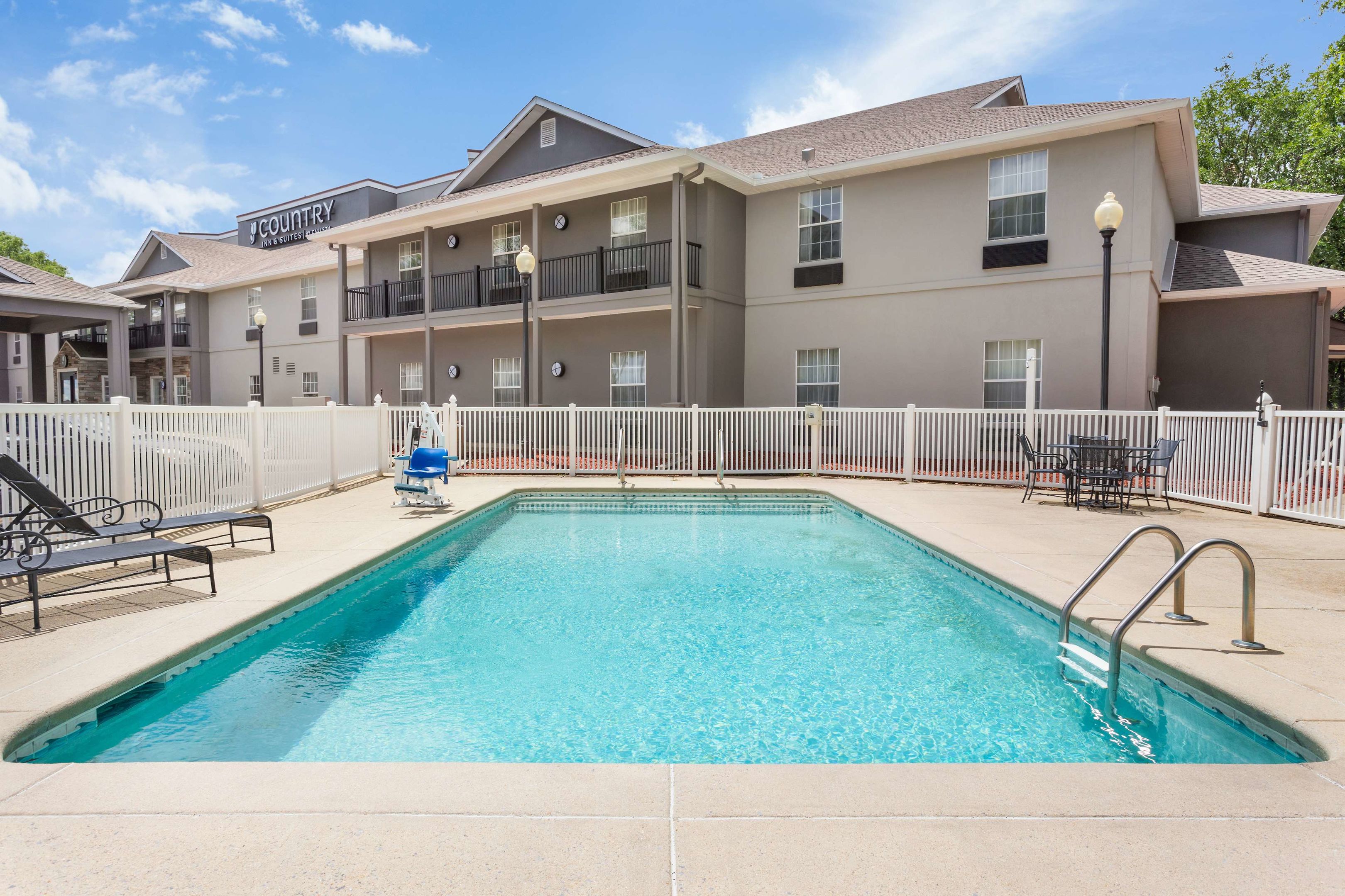 sleep inn and suites birmingham hoover