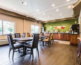 quality inn and suites birmingham highway 280