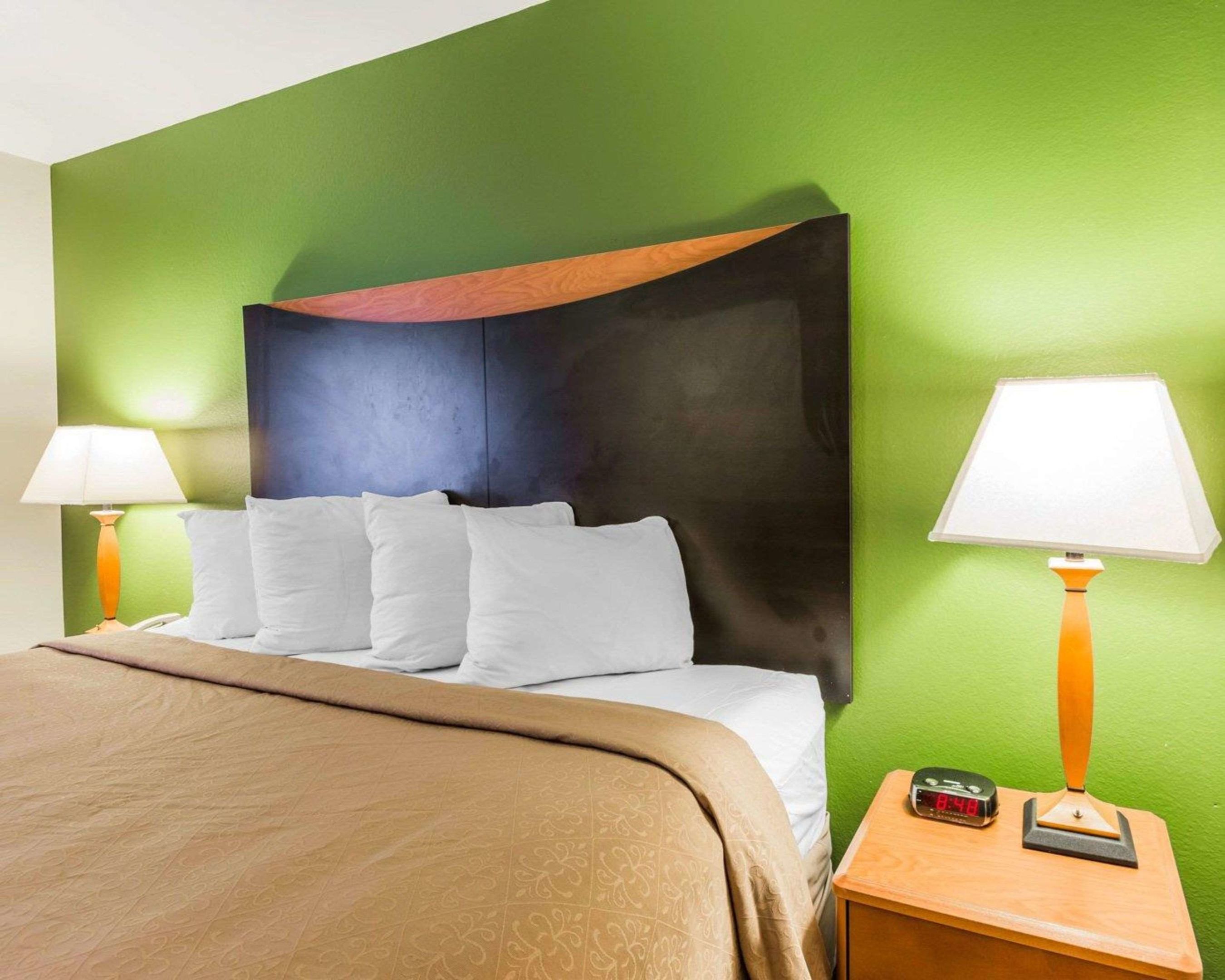 quality inn and suites birmingham highway 280