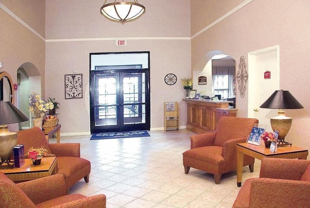 comfort inn and suites fultondale gardendale i 65