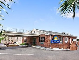 Days Inn By Wyndham Pensacola - Historic Downtown,Pensacola Beach>>Pensacola,2 star