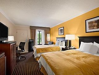 Days Inn By Wyndham Pensacola - Historic Downtown,Pensacola Beach>>Pensacola,2 star