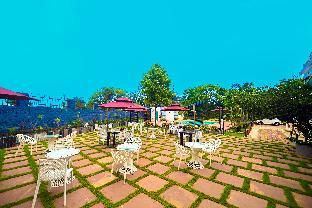 tgi insignia resort and villas