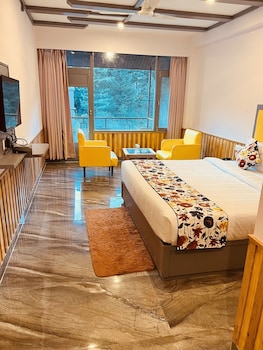 Hotel Apple Flower,Old Manali,3 star