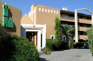 Campanile Aix-En-Provence Sud - Pont De L'arc,Near Cours Mirabeau,3 star