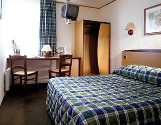 Campanile Aix-En-Provence Sud - Pont De L'arc,Near Cours Mirabeau,3 star