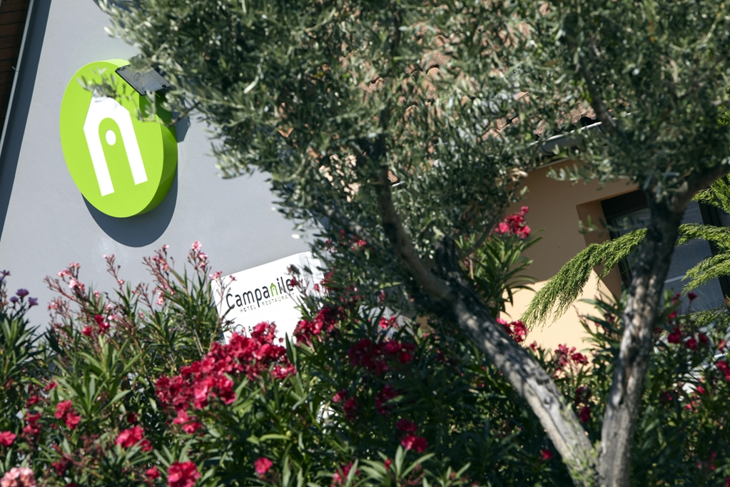 kyriad marseille vitrolles aeroport