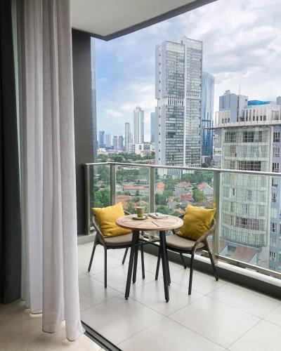 crowne plaza jakarta residences