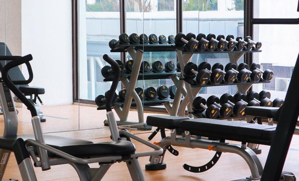 crowne plaza jakarta residences