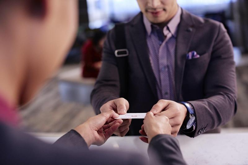 crowne plaza jakarta residences