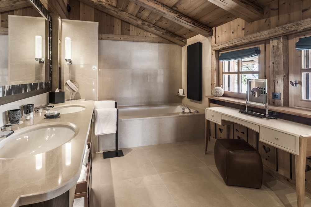 les chalets du mont darbois megeve a four seasons hotel