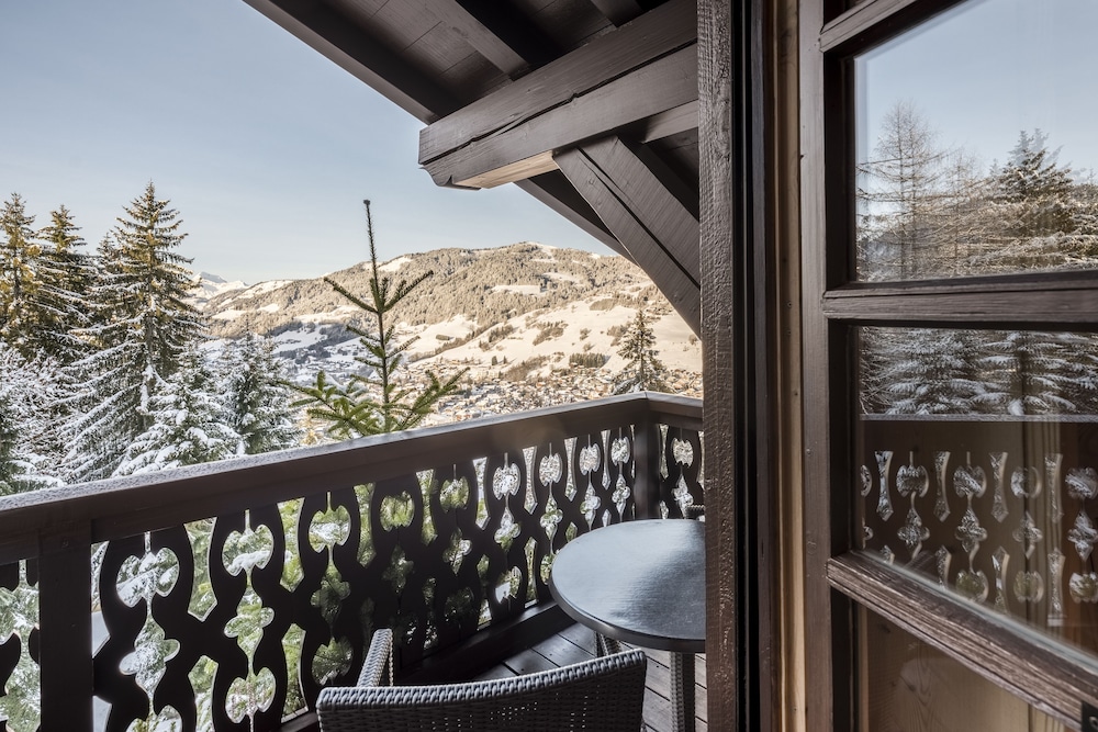 les chalets du mont darbois megeve a four seasons hotel