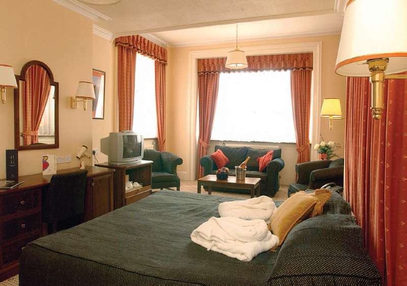north stafford hotel town centre