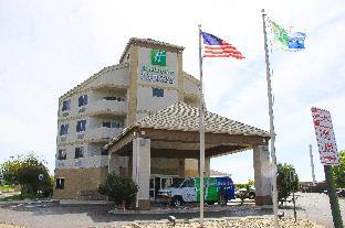 holiday inn express colorado springs airport by ihg