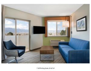 holiday inn express colorado springs airport by ihg