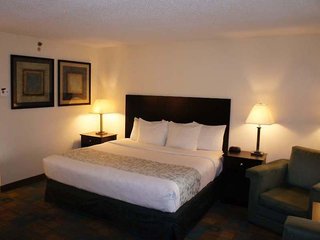 La Quinta Inn By Wyndham Columbia Ne/Fort Jackson,Dentsville>>Columbia,3 star