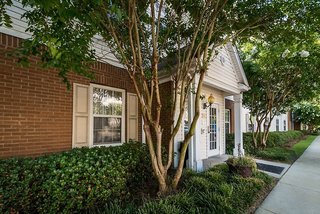 hometowne studios and suites columbia