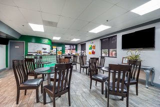 quality inn and suites ft jackson maingate