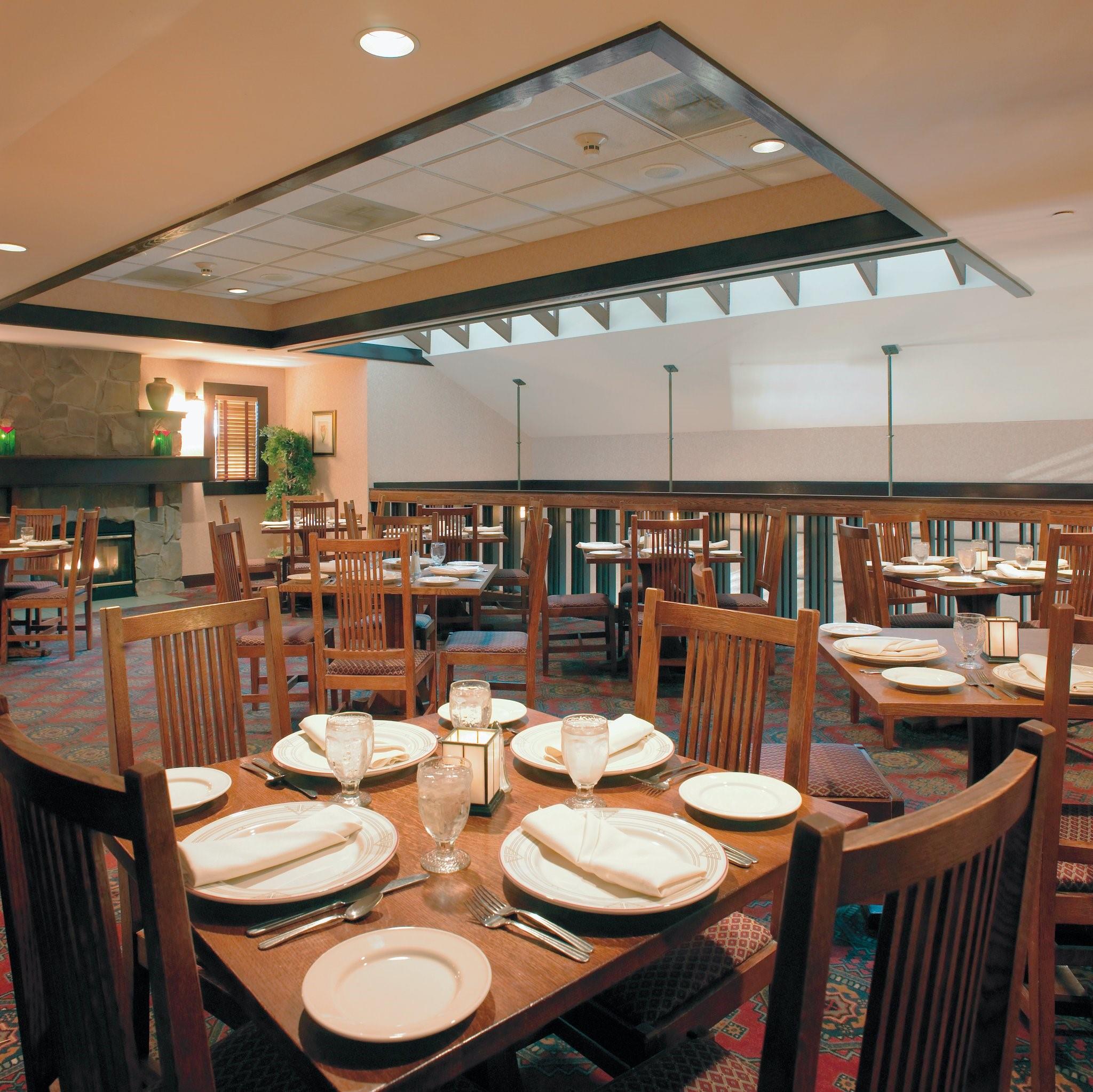 the craftsman inn and suites