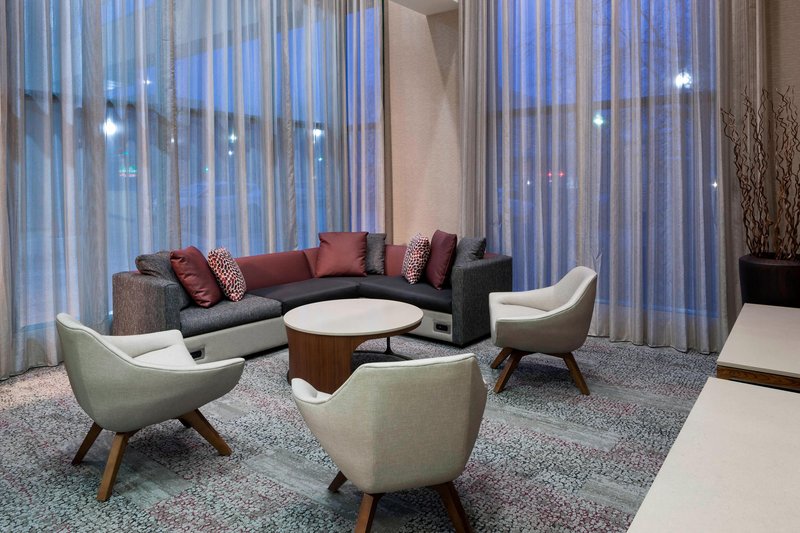 courtyard by marriott omaha downtown