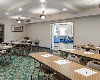 Quality Inn Tulsa - Downtown West,Tulsa>>Sand Springs,3 star