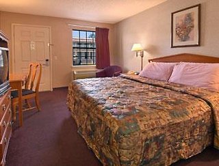 Super 8 By Wyndham Tulsa/Arpt/St Fairgrounds,Tulsa>>Oklahoma,2 star
