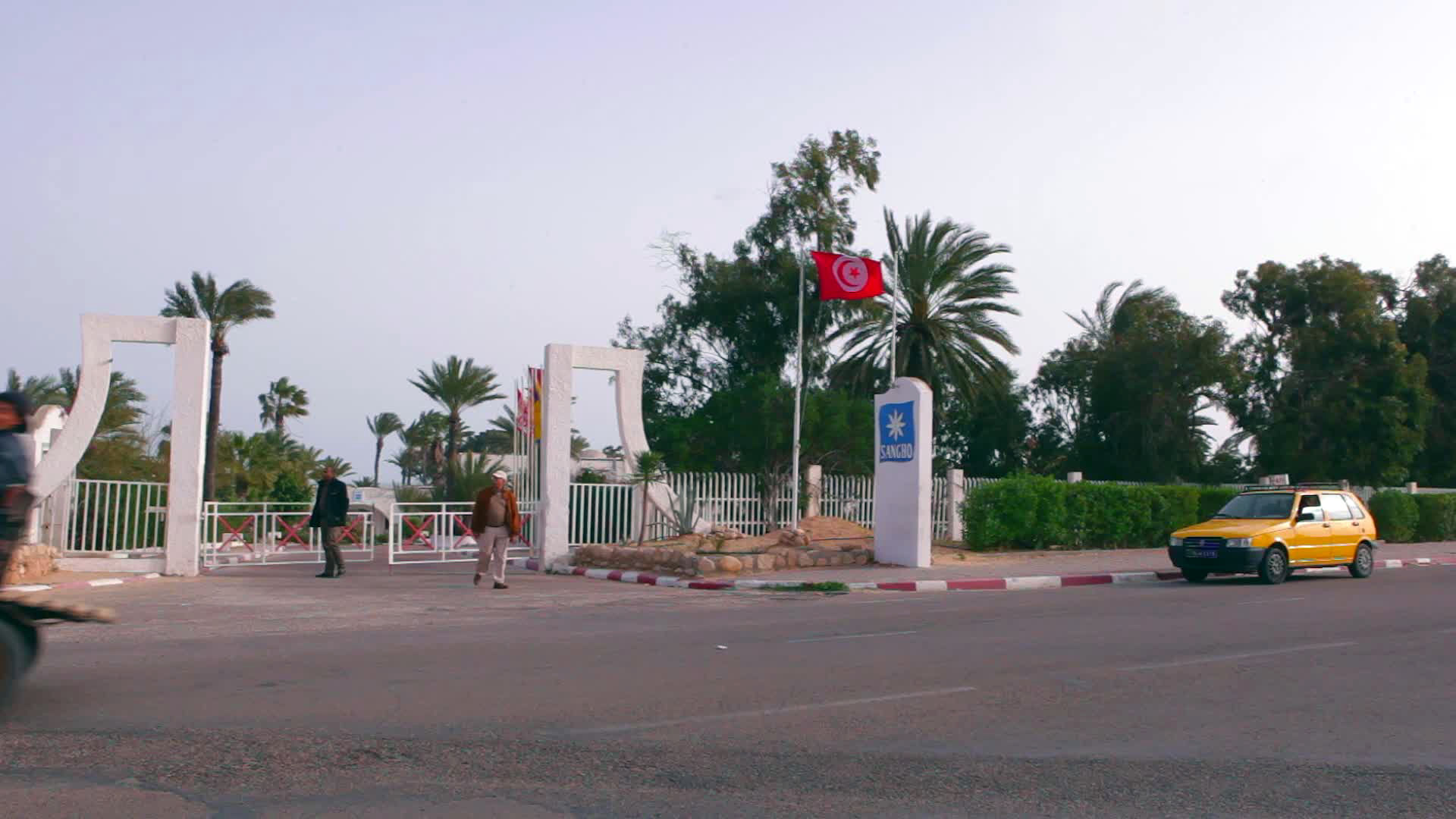 hari club beach resort