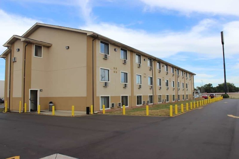 Super 8 By Wyndham Wyoming/Grand Rapids Area