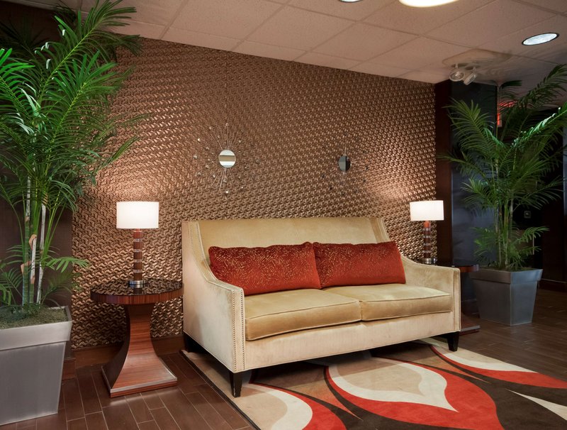 hampton inn grand rapids north