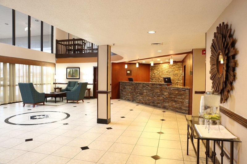 americinn by wyndham grand rapids airport north
