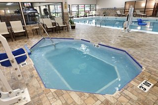 Americinn By Wyndham Grand Rapids Airport North,Grand Rapids>>Cascade,3 star
