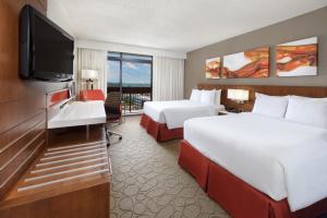 Hilton Mississauga/Meadowvale,Burlington>>Brampton,4 star