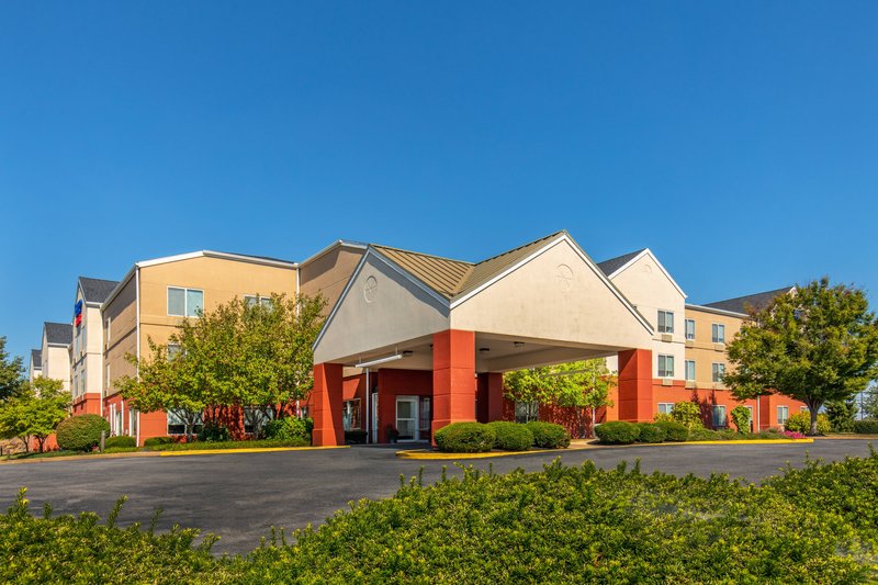 fairfield inn and suites by marriott lancaster
