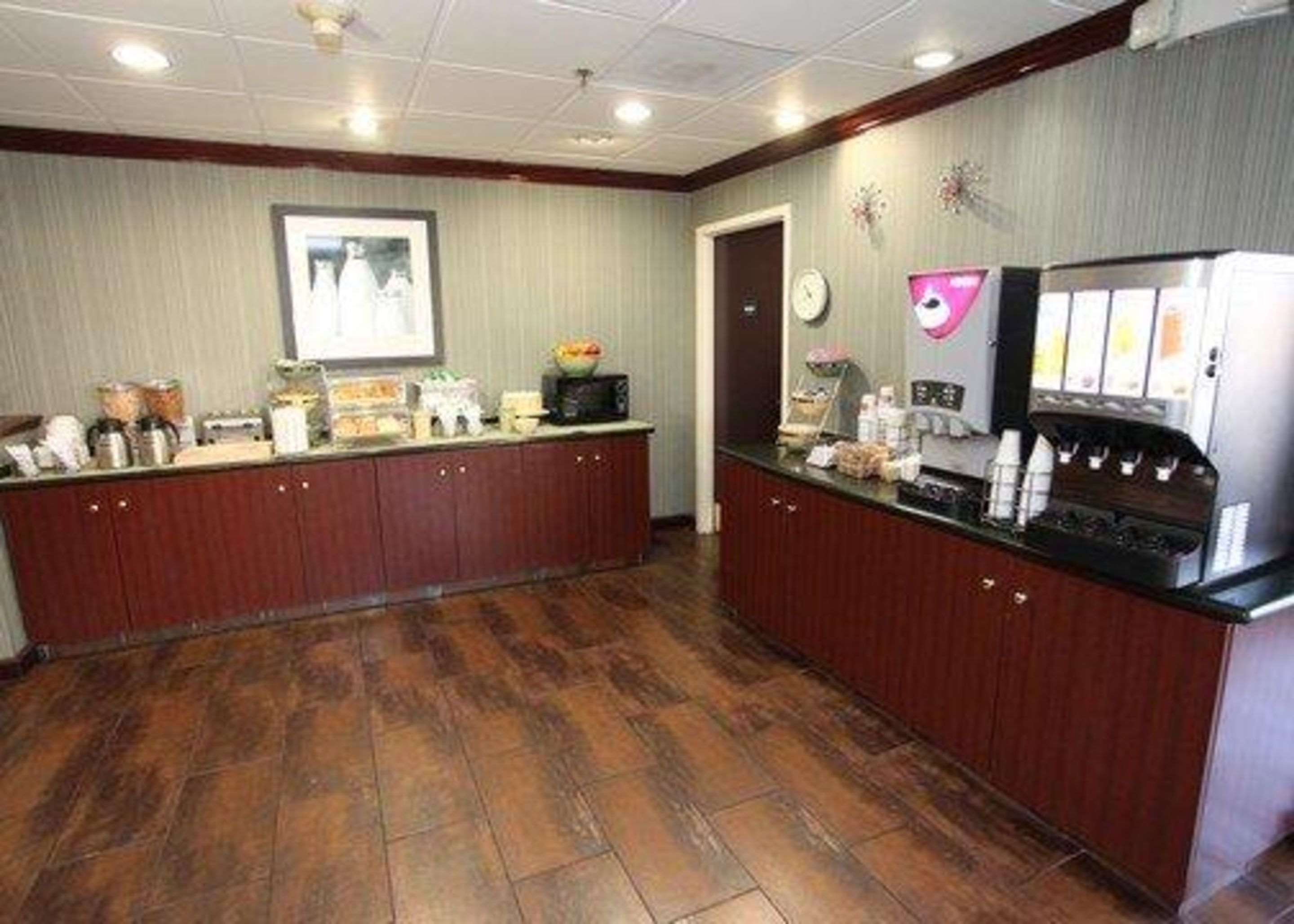 quality inn and suites north little rock