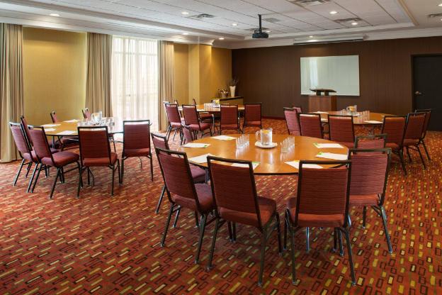 courtyard by marriott london