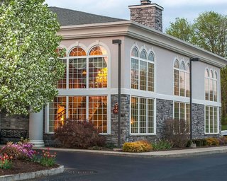 comfort inn and suites east greenbush albany
