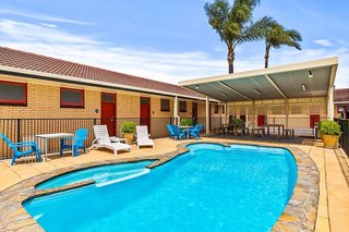 comfort inn glenelg
