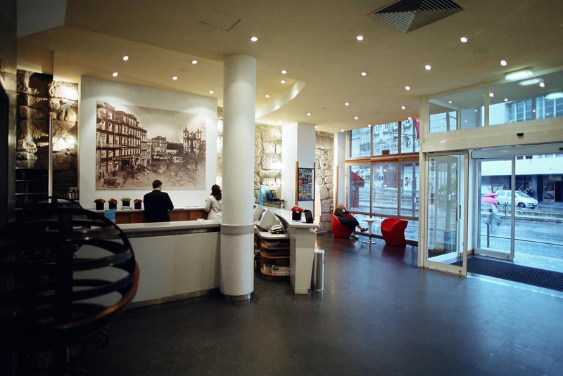 legendary porto hotel