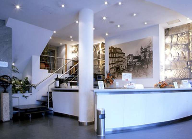 legendary porto hotel