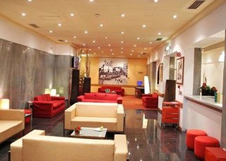legendary porto hotel