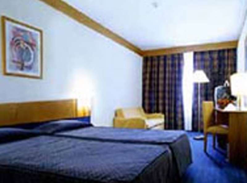 legendary porto hotel